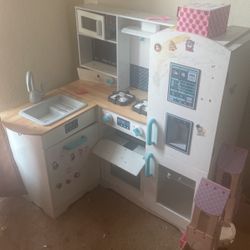 Kids Kitchen