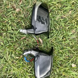 Infiniti Q60 Side Mirrors