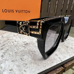 Louis Vuitton Millionaire 1.1 Sunglasses for Sale in Rocky Mount, NC -  OfferUp