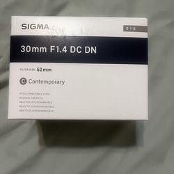 Sigma lens 30mm