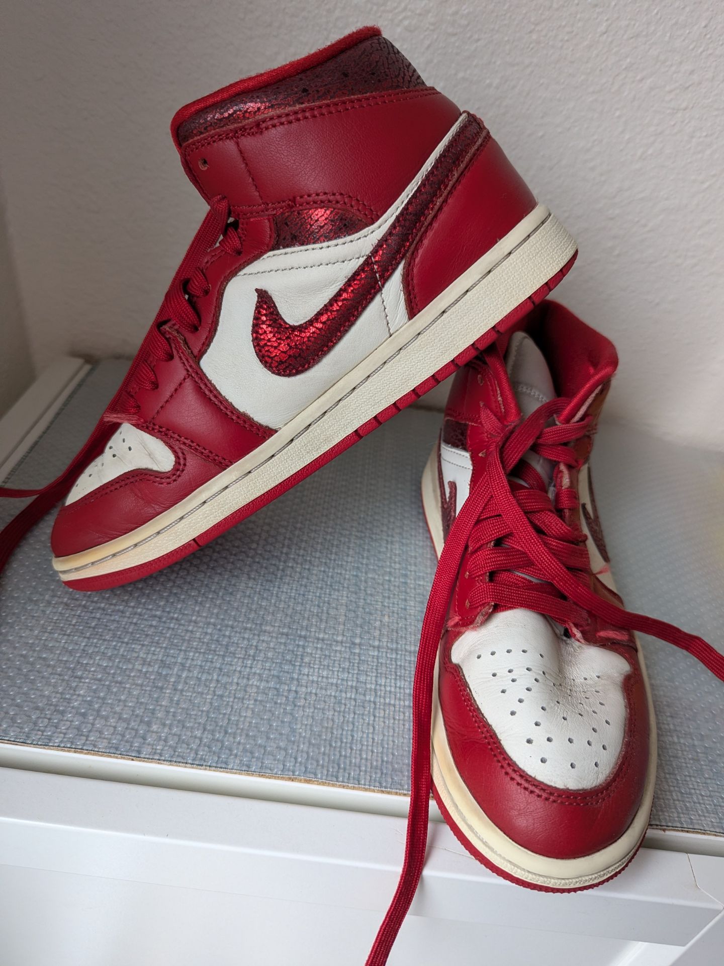 Jordans size 7