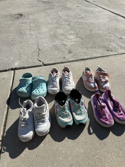6 pairs of lightly worn 
