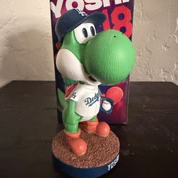 Yoshi Super Mario LA Dodgers Yamamoto Bobblehead