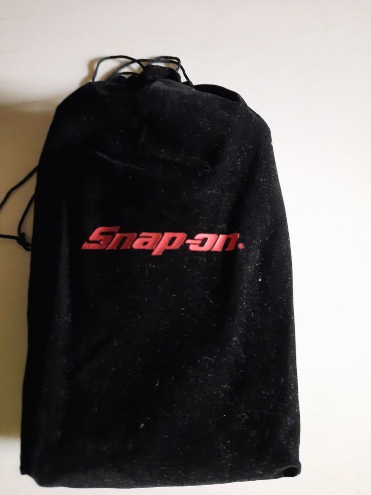 Snap On Domino's