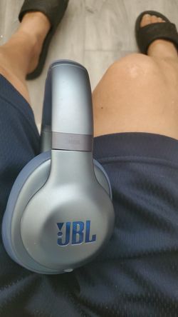 Jbl headphones