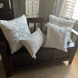 Cherrywood Seat/Ottoman 