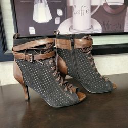 New Booties Size 6