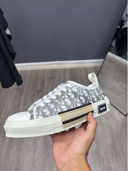 Dior sneakers