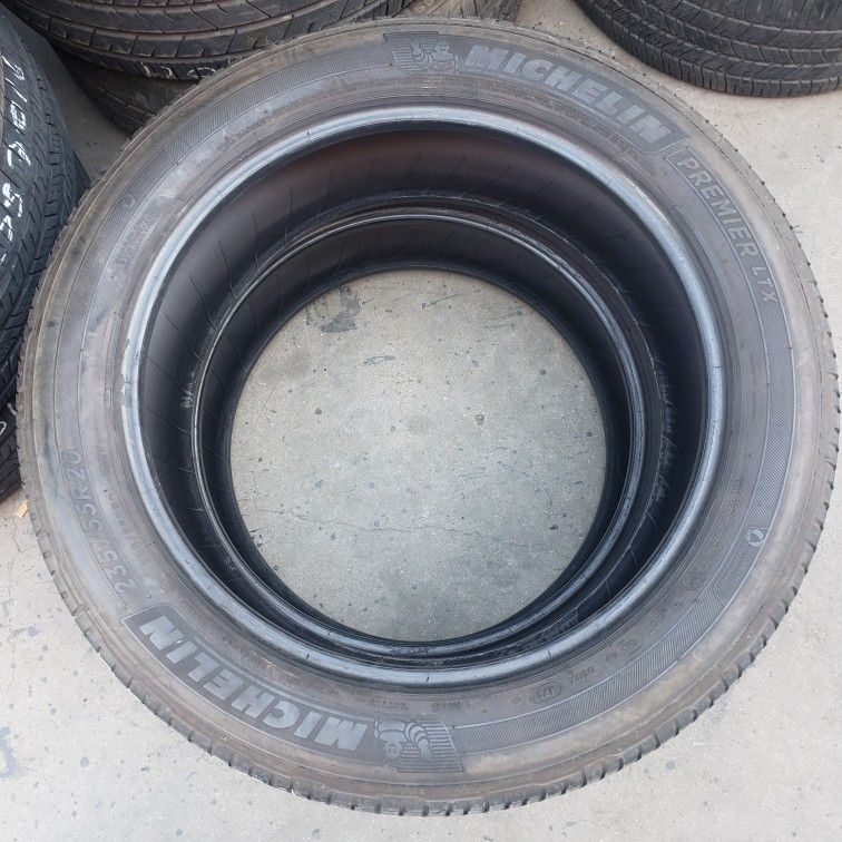 4) USED 235/55/20 Michelin premier ltx Tires