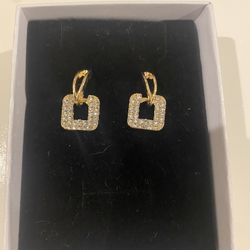 Gold Diamond Studded Earrings 