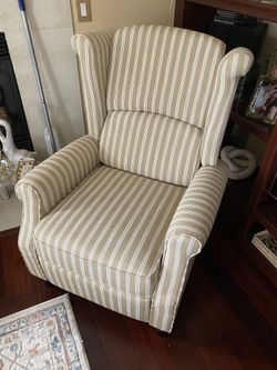 Nice Recliner
