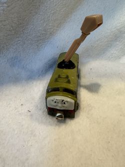 Thomas & Friends Take Along Die Cast Magnetic Diesel 10 With Claw