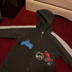 Boy’s Sweater Size 4