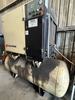 Good running Rotary air compressor for industrial shop for sale.