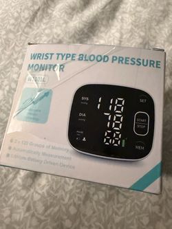 Lifestyle wrist monitor