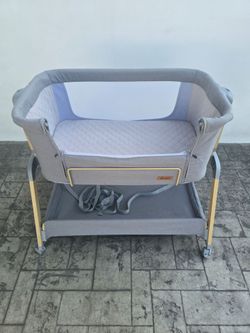 Jimglo baby bassinet