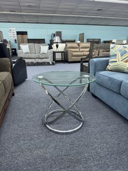 New Glass End Table ❣️