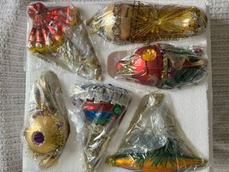Dresden Style Glass Ornaments-Vintage Christmas (box of 6)