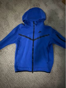 Nike Tech
