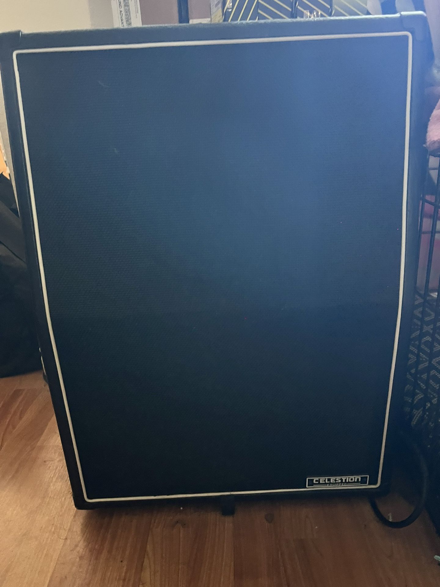 2x12 Celestian vintage 30s Guitar Can