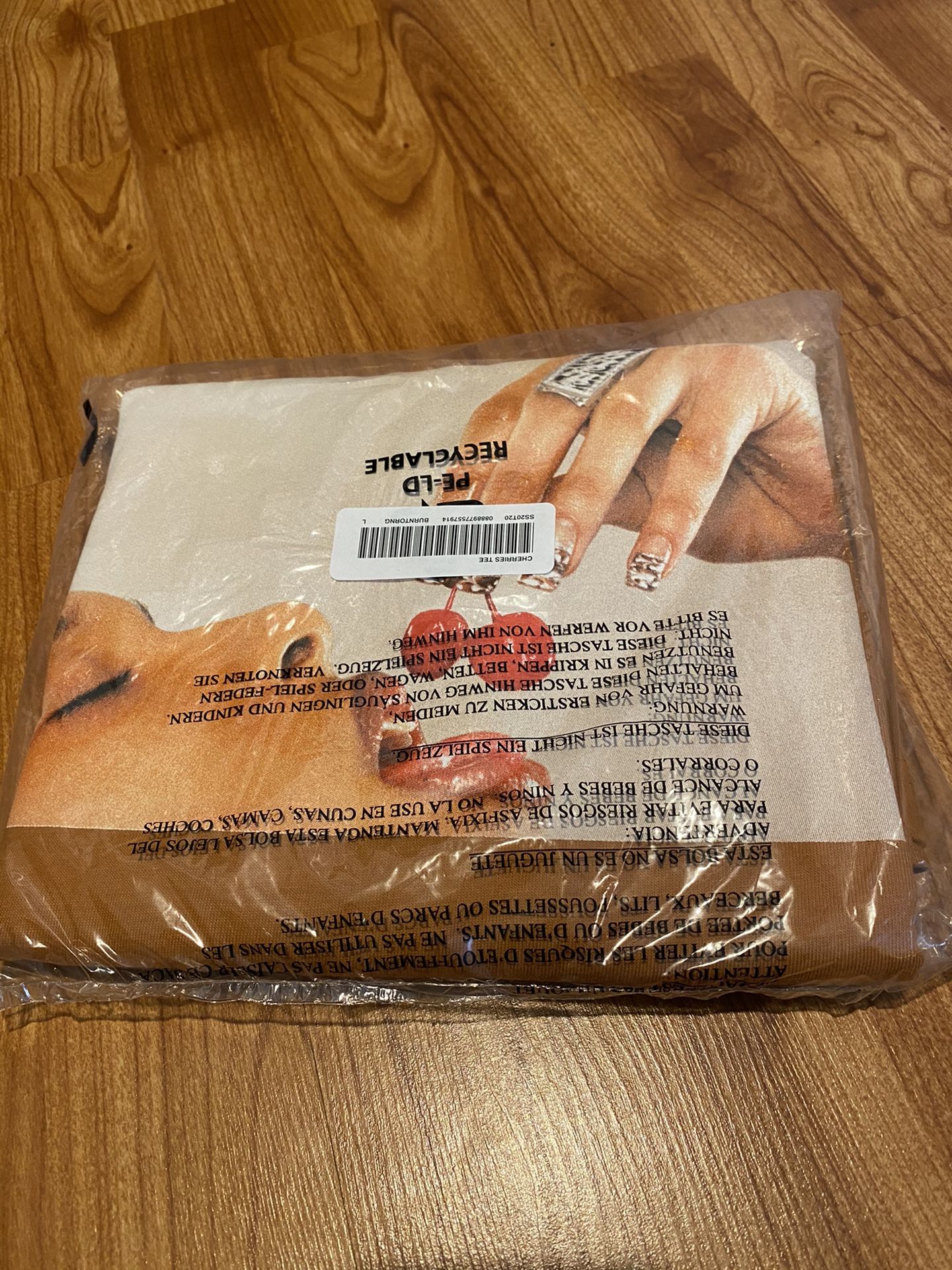 Size L Supreme Cherrie Tee Burnt Orange brand new in bag