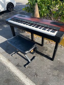 Yamaha PF-500 ( For Parts and/or Repair) $149