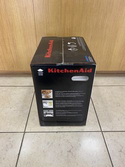 KitchenAid Tilt Head Stand Mixer Classic for Sale in Escondido, CA - OfferUp
