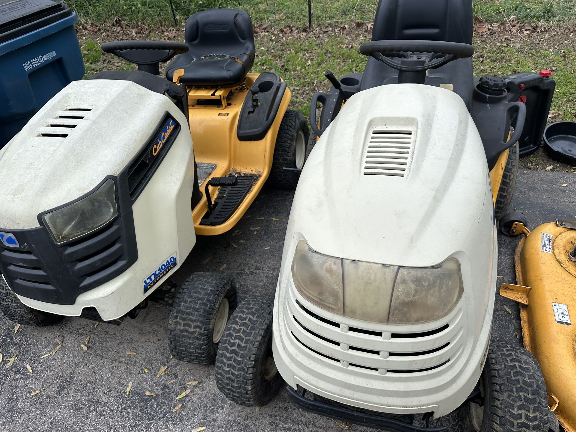 Riding Mowers Cub Cadets 