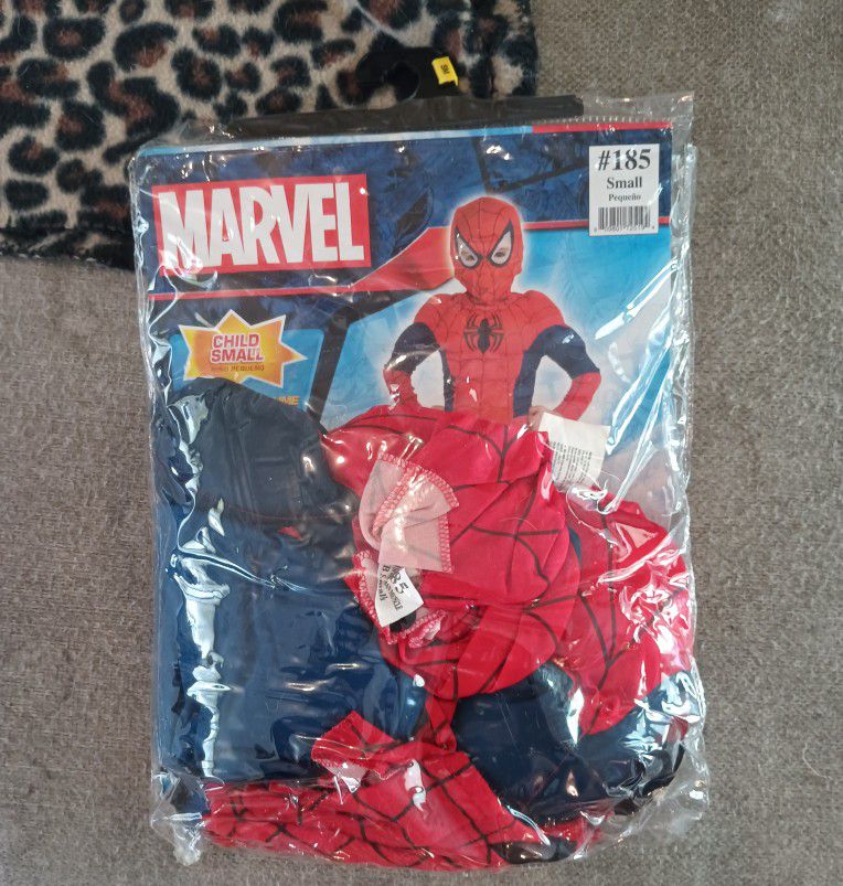 Halloween Costume For Sale - Marvel Spiderman. 