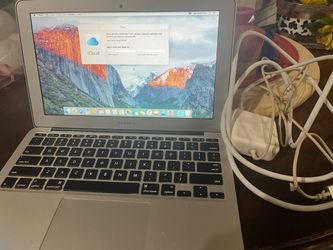 2015 MacBook Air 11”