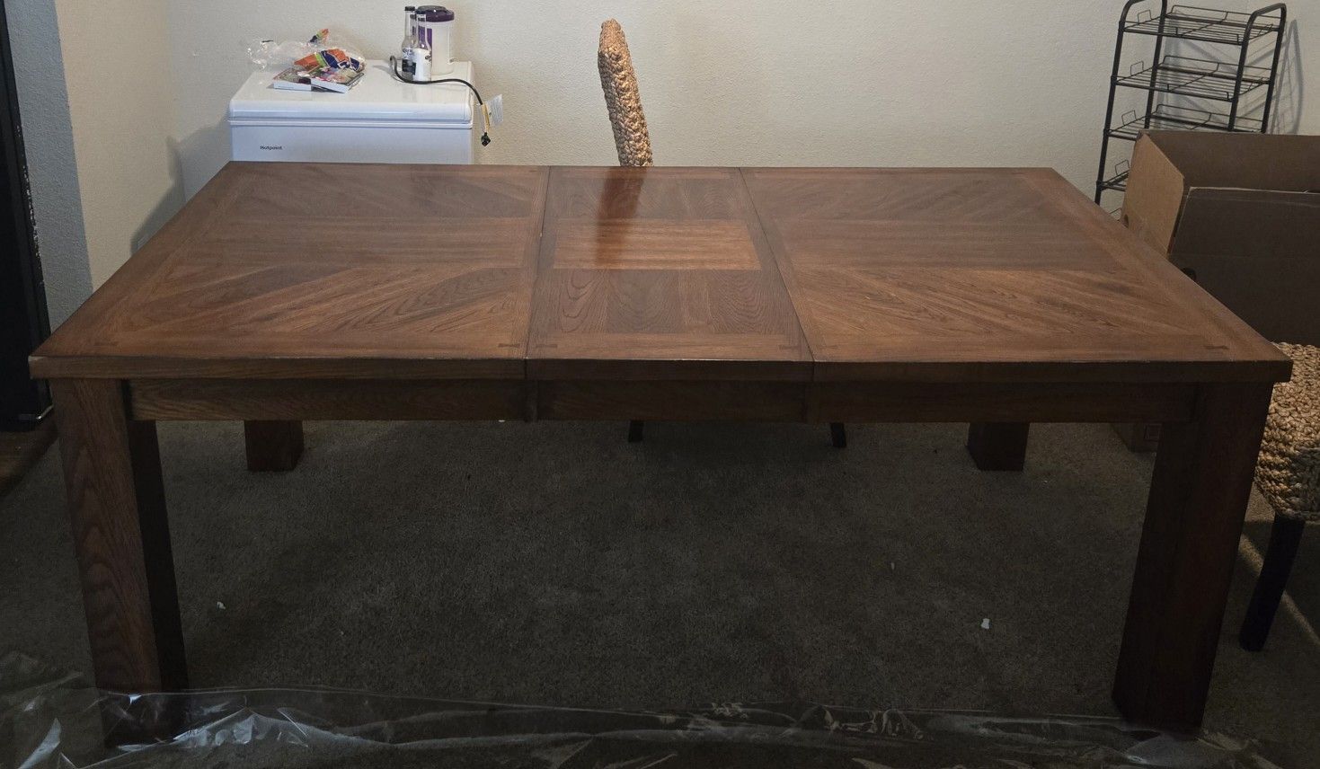 Dinning Table With Bench & 4 Chairs