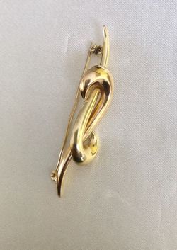 Preowned Vintage solid 14K gold brooch