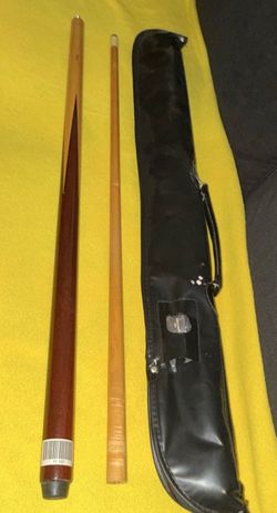 Pioneer 13 122 Two-Piece Billiard Cue 58" 19oz w/ Soft Case & Chalk