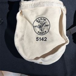 Klein Tools 5142p Large Canopy, Utility Back