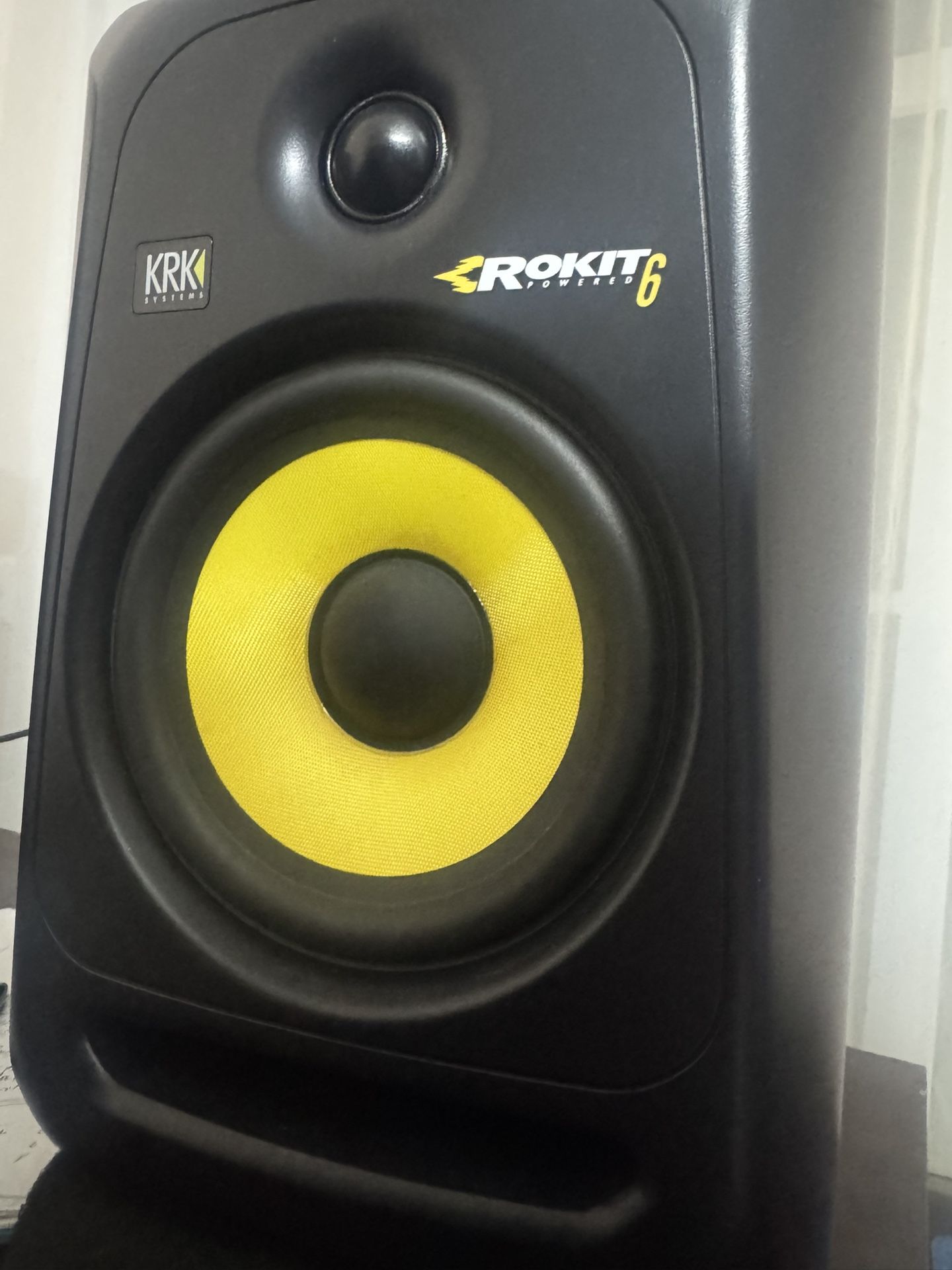 KRK ROKIT 6 Powered Monitors (pair)