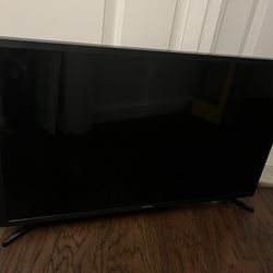 32” Samsung TV - Smart  LCD  HDTV 