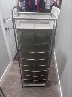 Shoe rack