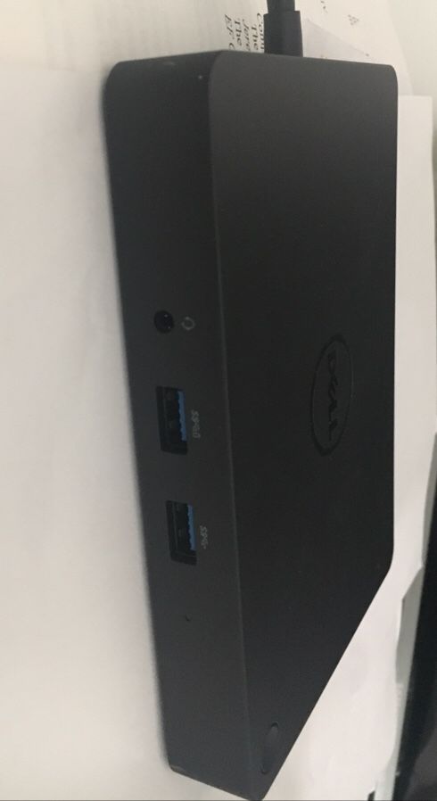 Dell WD15 Monitor Dock 4K - 180 adapter