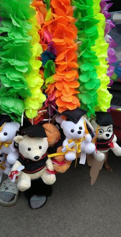 Graduation leis 🎓$10