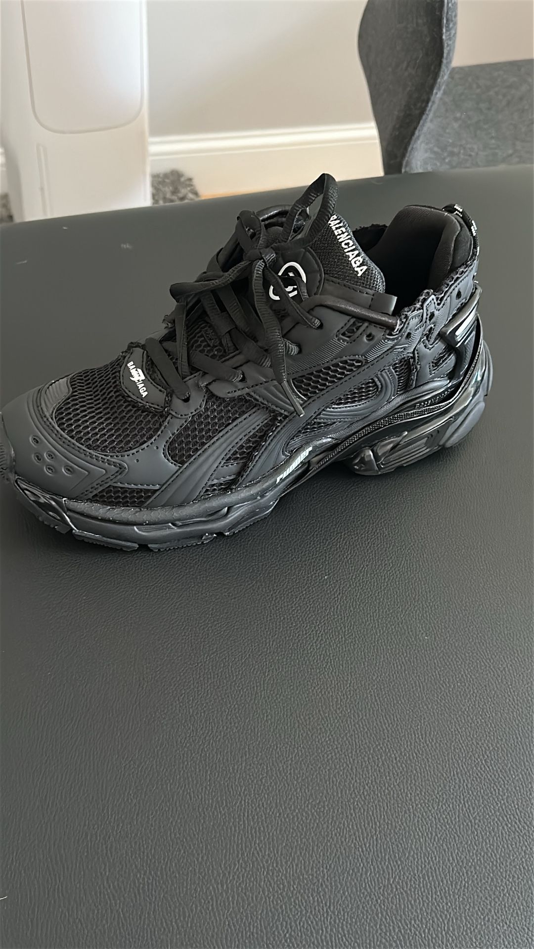Balenciaga Runner