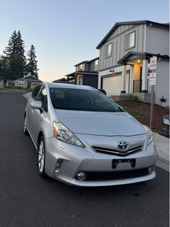2012 Toyota Prius V