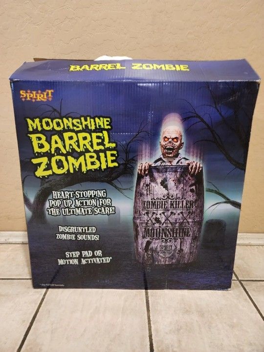 Spirit Halloween Animatronic Moonshine Barrel Zombie Pop Up Jumpscare prop RARE