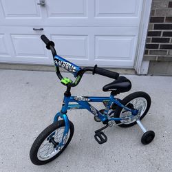 Boys Bike / Bicycle With Training Wheels.