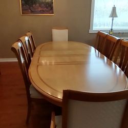 Stanley Furniture Dining Set