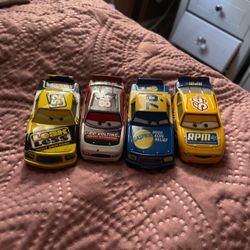 Disney Pixar Cars Diecast ( Lot of 6 Cars)