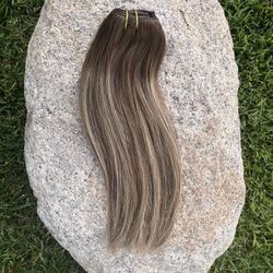 14 Inch Balayage Clip In Real Human Hair Extensions, Double Weft, 7 Pieces, 120g, Ombre Brown to Honey Blonde *NEW In Open Box*