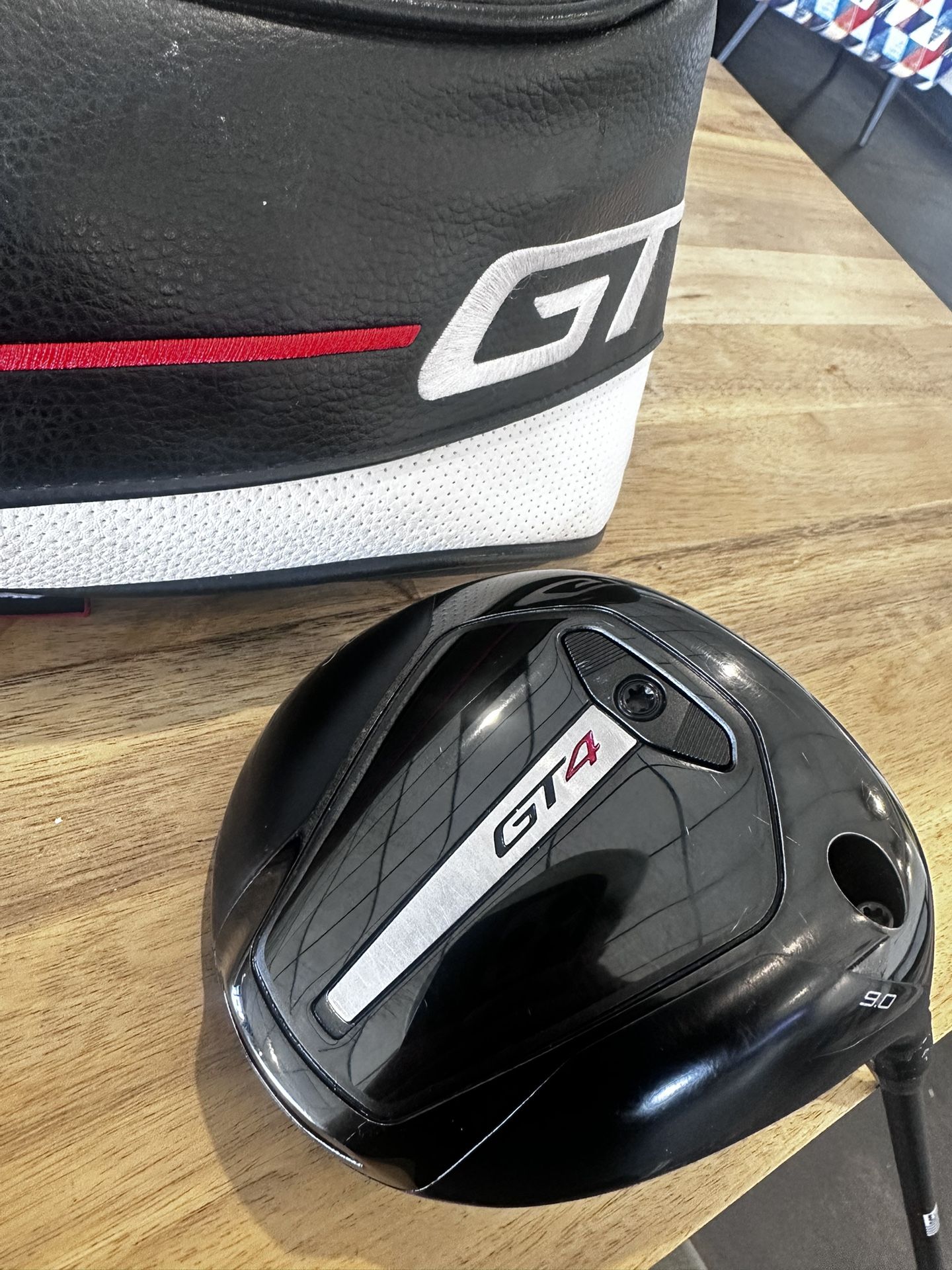 Titleist GT 4 9° Driver RH BGT Brava Sierra Echo F4 Stiff Driver