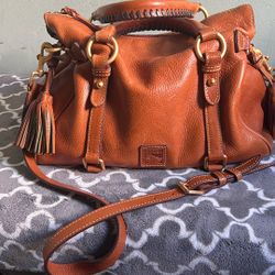 Dooney Burke leather bag With Strap And Dust Bag