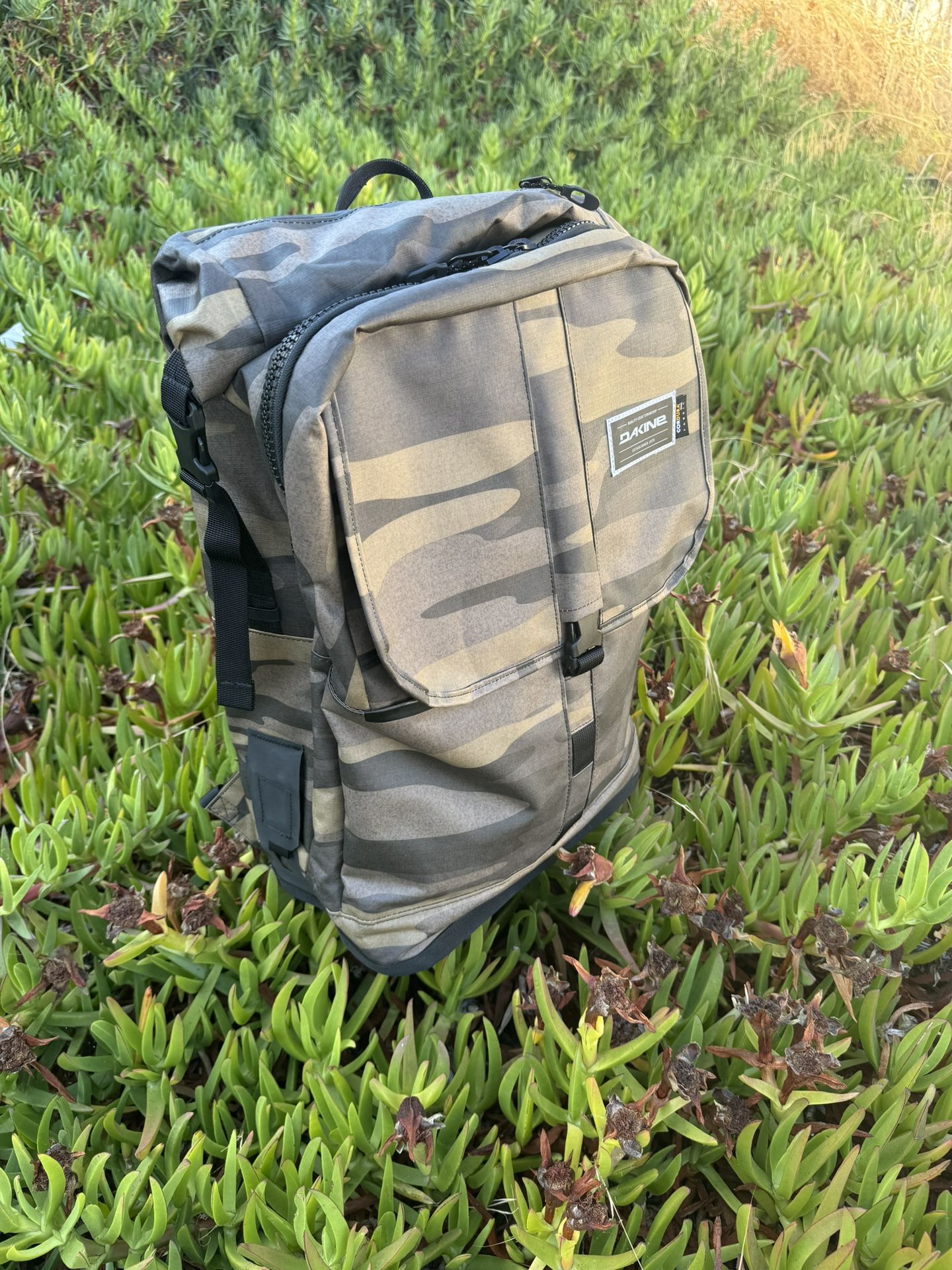 Dakine Cyclone Wet/Dry Pack 32L Backpack - Camo