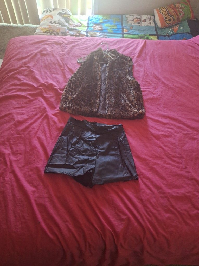 Cheetah Print Faux Fur Vest And Windsor Shorts